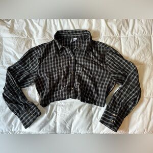 h&m plaid crop top size large